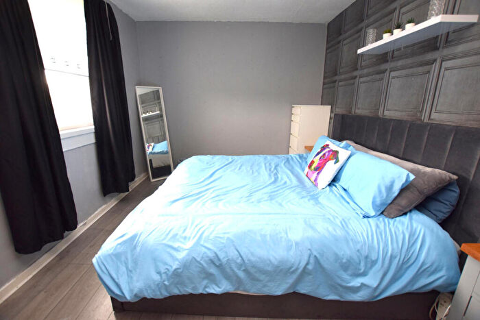 2 Bedroom End Of Terrace House For Sale In Linnhe Crescent, Wishaw, ML2