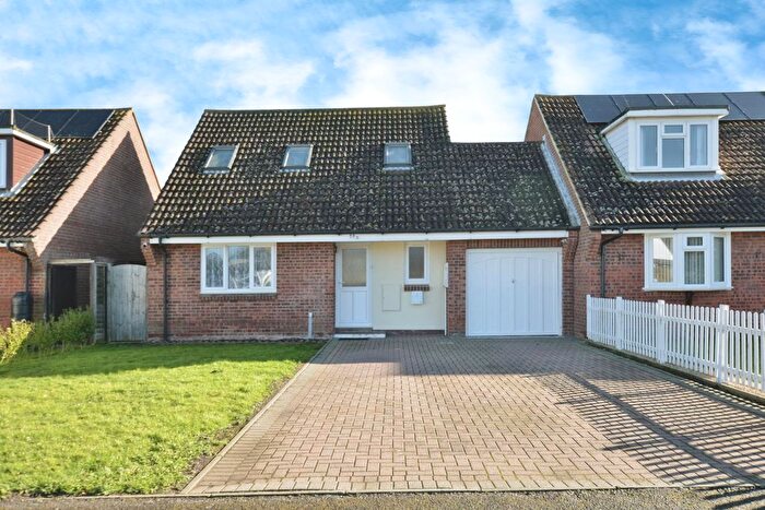 3 Bedroom Detached House For Sale In Seabourne Way, Dymchurch, Kent, TN29