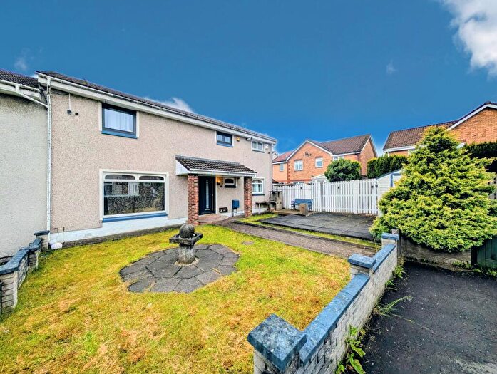 4 Bedroom Semi Detached House For Sale In Staffa Drive, Airdrie, ML6
