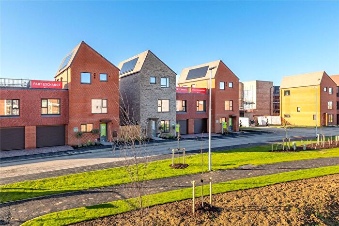 4 Bedroom Link Detached House For Sale In Franklin Gardens, Cambridge, CB3