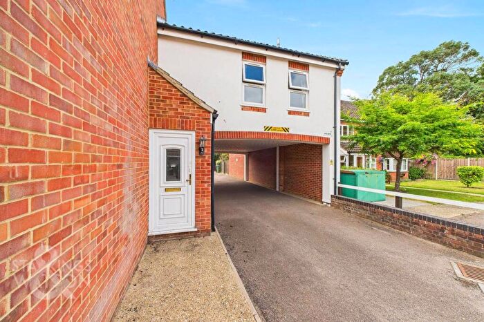 1 Bedroom Maisonette For Sale In St. Margarets Gardens, Hoveton, Norwich, NR12