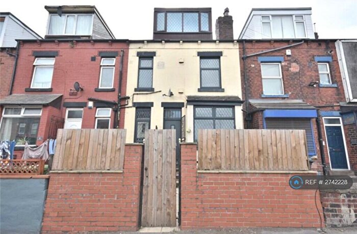 2 Bedroom Terraced House To Rent In Raincliffe Street, Leeds, LS9