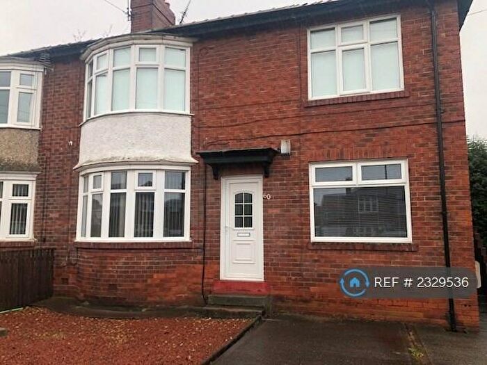 2 Bedroom Flat To Rent In Tynemouth Road, North Tyneside, NE28