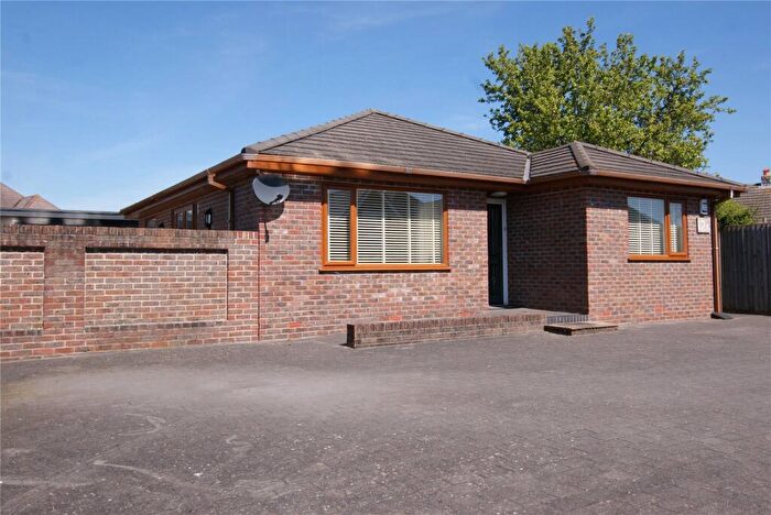 2 Bedroom Bungalow For Sale In Lake Road, Hamworthy, Poole, BH15