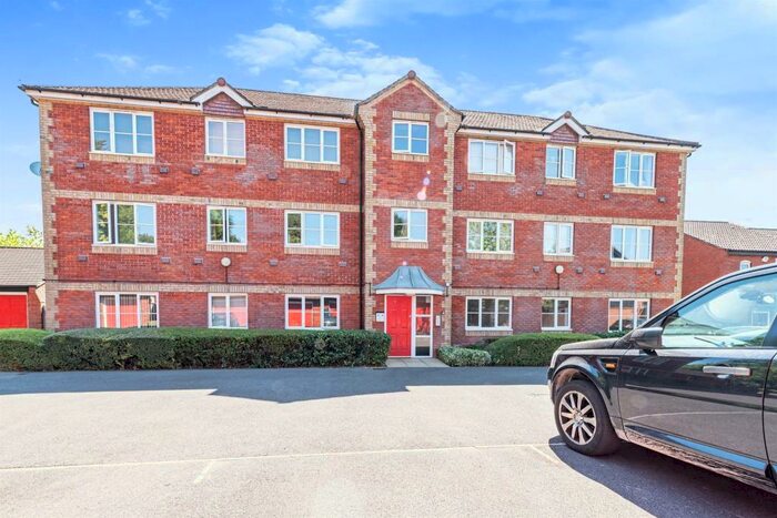 2 Bedroom Apartment To Rent In Breadels Field, Beggarwood, Basingstoke, RG22