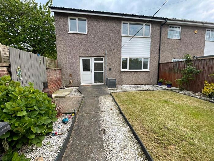 3 Bedroom Terraced House To Rent In Bader Close, Grimsby, DN37