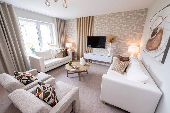 3 Bedroom Semi-detached House For Sale In Gadieburn Place, Inverurie, AB51