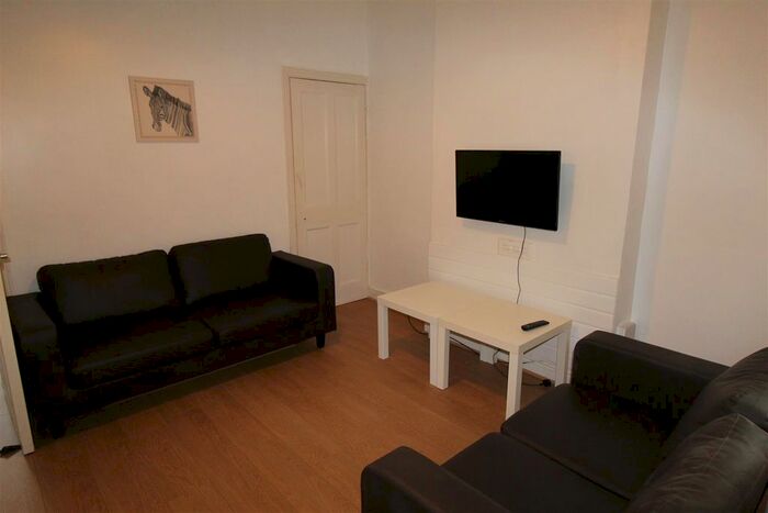 3 Bedroom Terraced House To Rent In Monks Road, Coventry, CV1