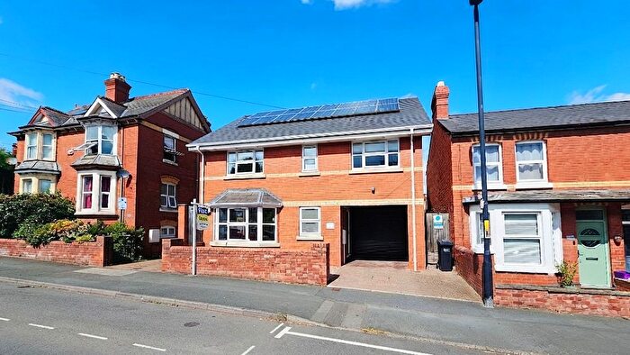 4 Bedroom Detached House For Sale In Breinton Road, Hereford, HR4