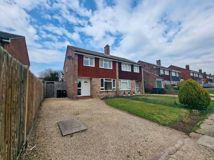 3 Bedroom Property To Rent In Wellington Way, Salisbury, SP2