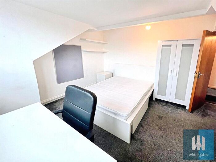 1 Bedroom Terraced House To Rent In Burchett Grove, Leeds, LS6