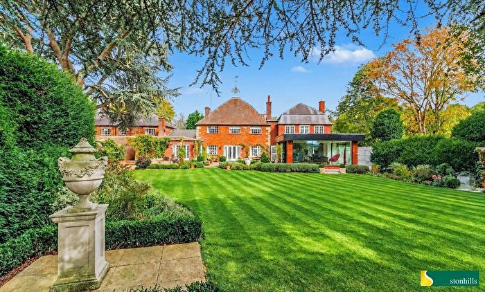 4 Bedroom Property For Sale In The Drive, Horton, Northampton, NN7