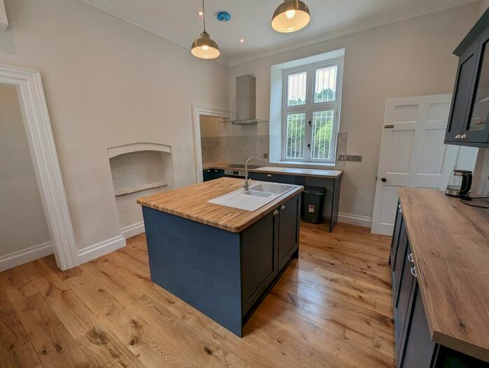 2 Bedroom Detached House To Rent In Lifford Lane, Birmingham, B30