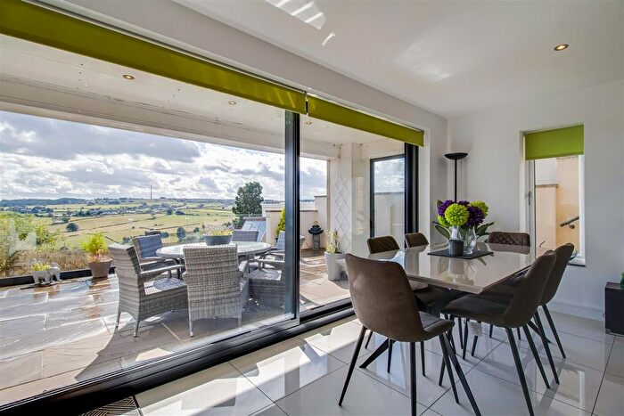 5 Bedroom Detached House For Sale In Foxroyd Lane, Dewsbury, WF12