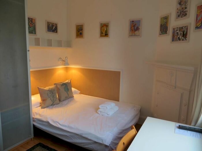 Studio To Rent In Fulham Palace Road, Hammersmith, London, W6