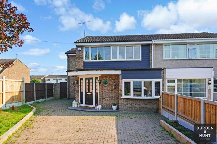 3 Bedroom End Of Terrace House For Sale In Solway, Tilbury, RM18