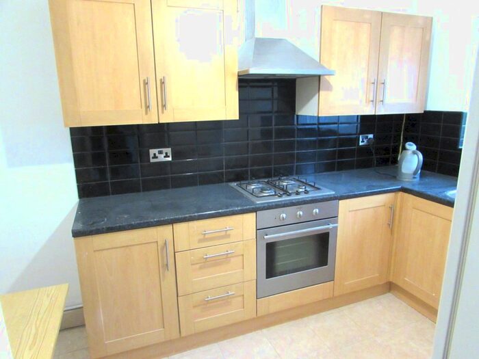 1 Bedroom Flat To Rent In Carmelite Road, Harrow, Middlesex, HA3