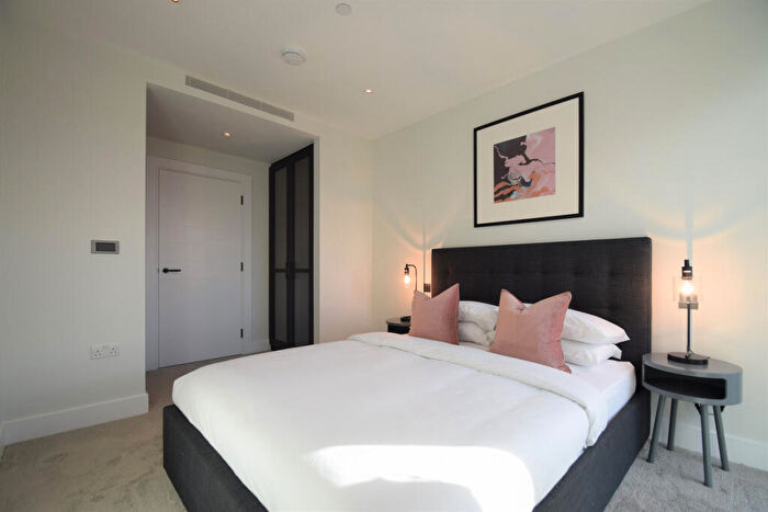 1 Bedroom Apartment To Rent In Prince Of Wales Drive, London, SW11