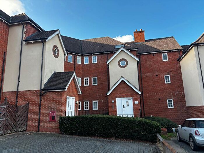 2 Bedroom Apartment To Rent In Wroughton Road, Wendover, Aylesbury, HP22