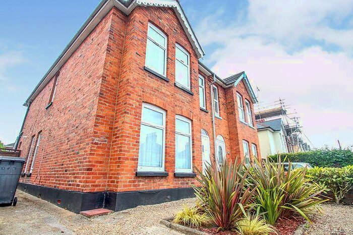 5 Bedroom House To Rent In Bedroom Semi Detached House In Charminster, BH8