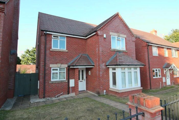 4 Bedroom Detached House To Rent In Harts Court, Hartshill, Oakengates, Telford, TF2