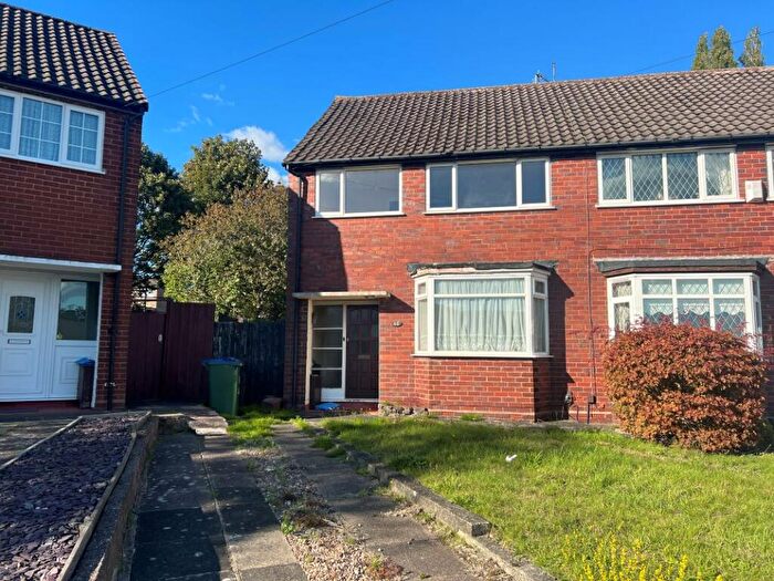 3 Bedroom Semi-Detached House For Sale In Mincing Lane, Rowley Regis, West Midlands, B65