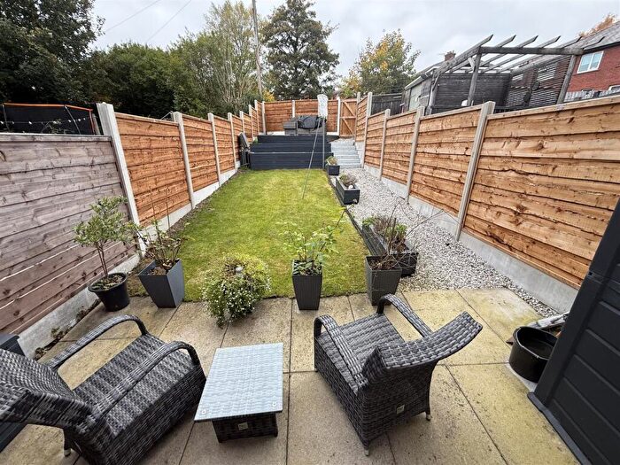 2 Bedroom Terraced House For Sale In Lancaster Avenue, Stalybridge, SK15