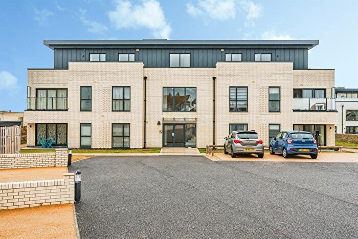 2 Bedroom Apartment For Sale In Claremont Road, Seaford, BN25