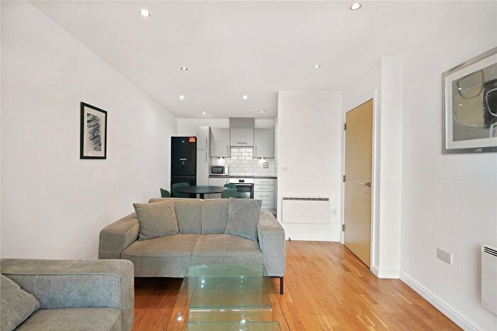 1 Bedroom Flat To Rent In The Blenheim Centre, Hounslow, TW3