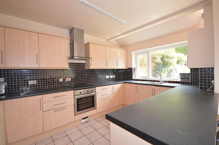 5 Bedroom Detached House To Rent In Waterloo Road, Winton, BH9