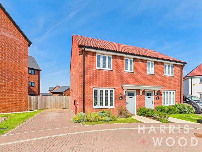 3 Bedroom Semi-Detached House For Sale In Evaline Close, Felixstowe, Suffolk, IP11
