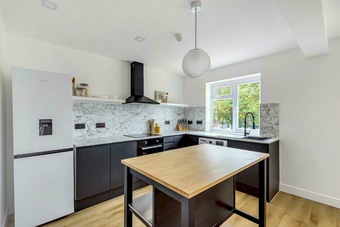 1 Bedroom Apartment To Rent In Rose Hill, East Oxford, OX4