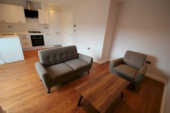 1 Bedroom Flat To Rent In Uxbridge Road, Pinner, HA5