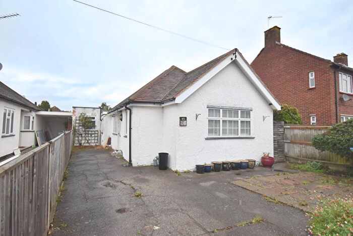 3 Bedroom Bungalow For Sale In Carlton Road, Walton-On-Thames, KT12