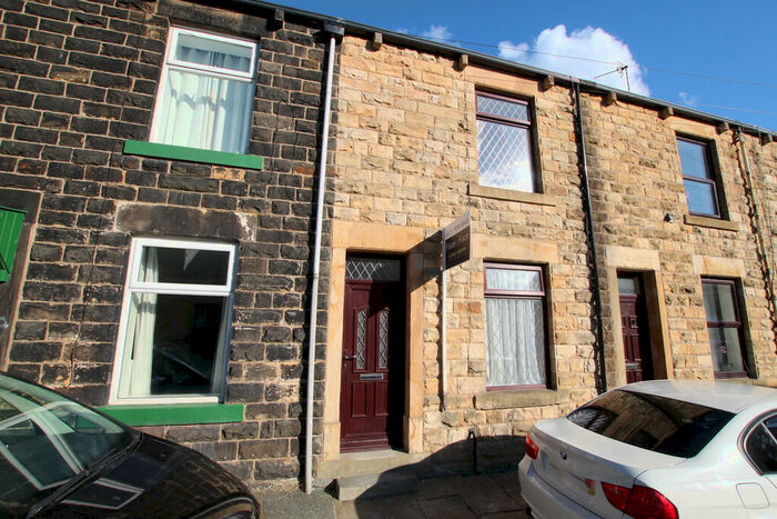 3 Bedroom Terraced House To Rent In Joseph Street, Littleborough, OL15
