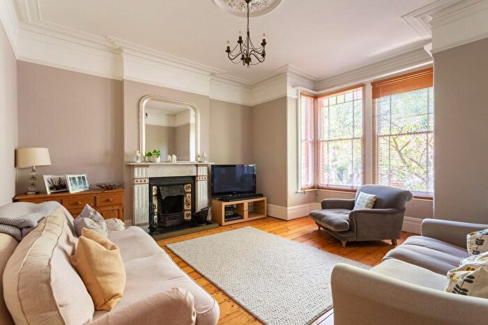 5 Bedroom Semi Detached House For Sale In Stanford Avenue, Brighton, BN1