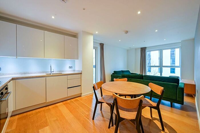 2 Bedroom Flat To Rent In Maya Apartments, East Village, Stratford, London, E20