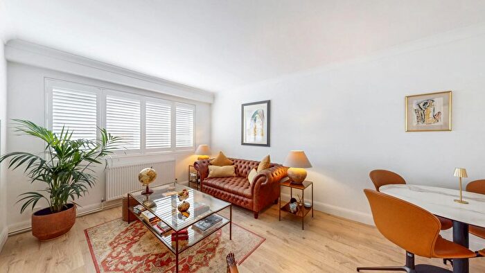 1 Bedroom Flat To Rent In Luxborough House, Luxborough Street, London, W1U