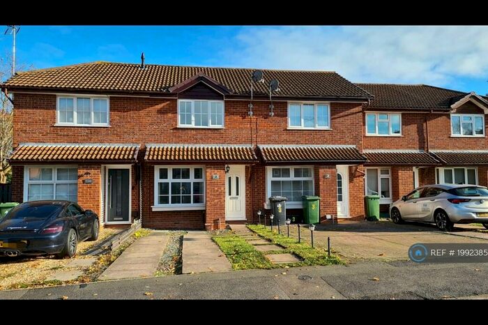 2 Bedroom Terraced House To Rent In Catkin Close, Chineham, Basingstoke, RG24