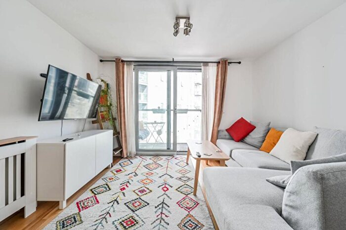 1 Bedroom Flat For Sale In Little Thames Walk, Greenwich, London, SE8