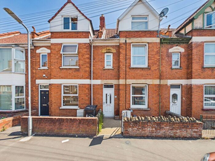 3 Bedroom Terraced House For Sale In Chilton Street, Bridgwater, TA6
