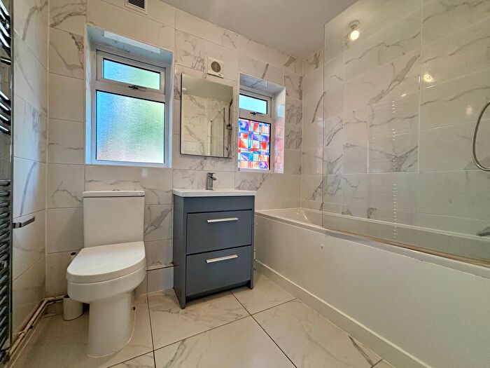 2 Bedroom Flat To Rent In Bailey Place, SE26