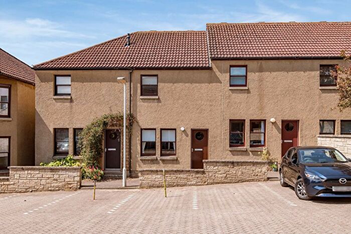 2 Bedroom Terraced House For Sale In Marine Park, Elie, KY9