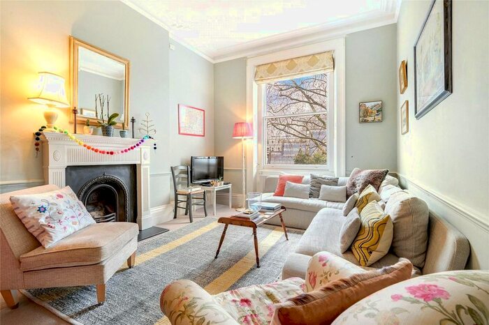 2 Bedroom Flat To Rent In Courtfield Gardens, South Kensington, SW5