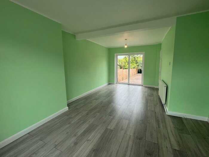 3 Bedroom Terraced House To Rent In Burnaby Road, Coventry, West Midlands, CV6