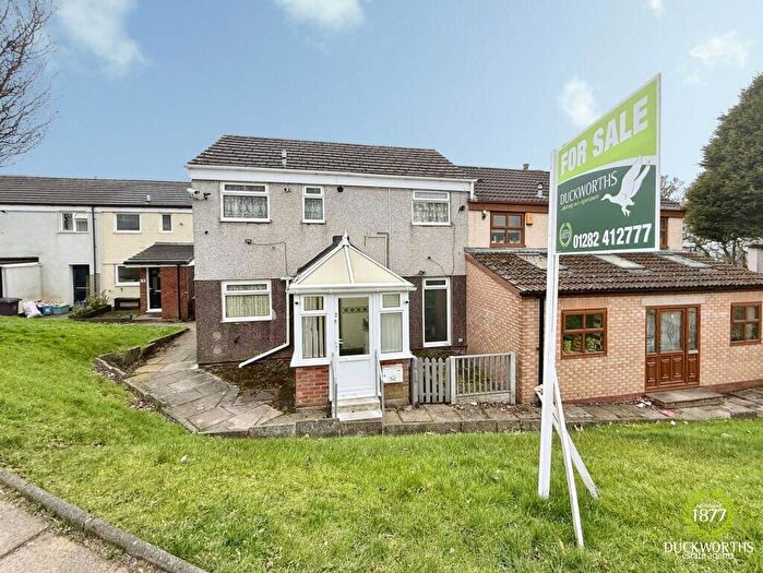 3 Bedroom Terraced House For Sale In Chingford Bank, Burnley, Lancashire, BB10