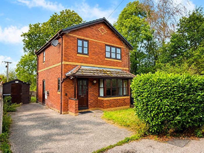 3 Bedroom Detached House For Sale In Lane End, Penley., LL13