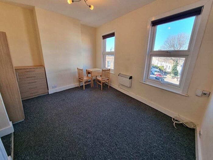 Studio To Rent In Dalston Lane, London, E8