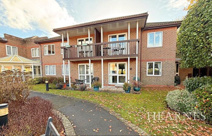 1 Bedroom Retirement Property For Sale In Fernlea Avenue, Ferndown, BH22