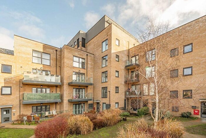 2 Bedroom Flat For Sale In Waterfall Cottages, Tooting, SW19